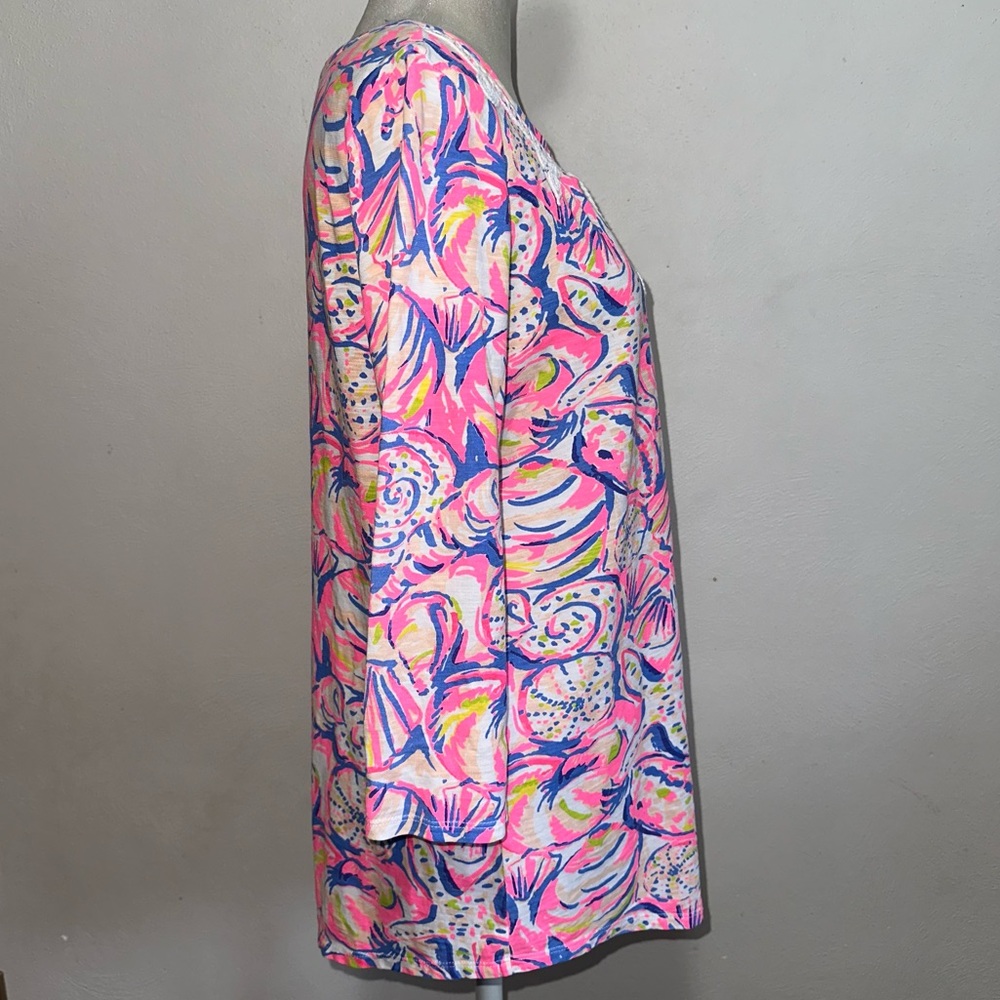 Lilly Pulitzer “Shell of a Time” Holly Top - Picture 9 of 13